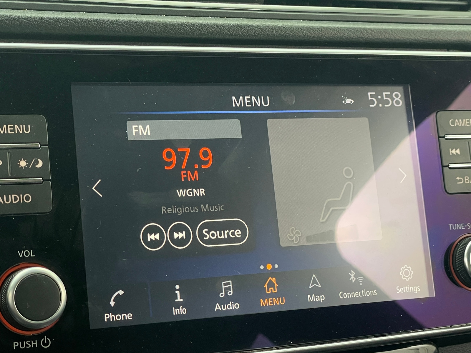 Thumbnail: 2020 Nissan Leaf - 4