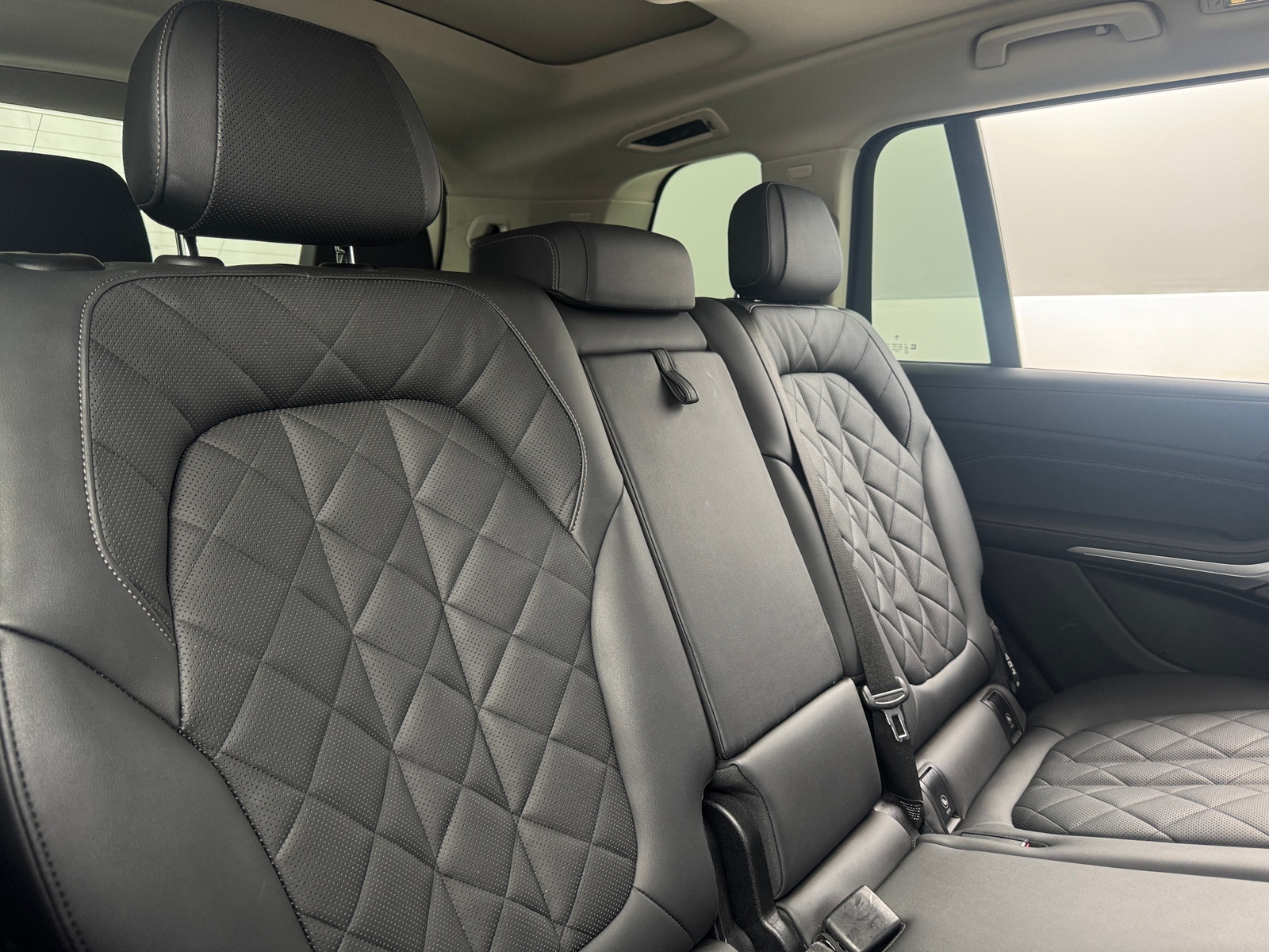 Thumbnail: 2024 BMW X7 - 6