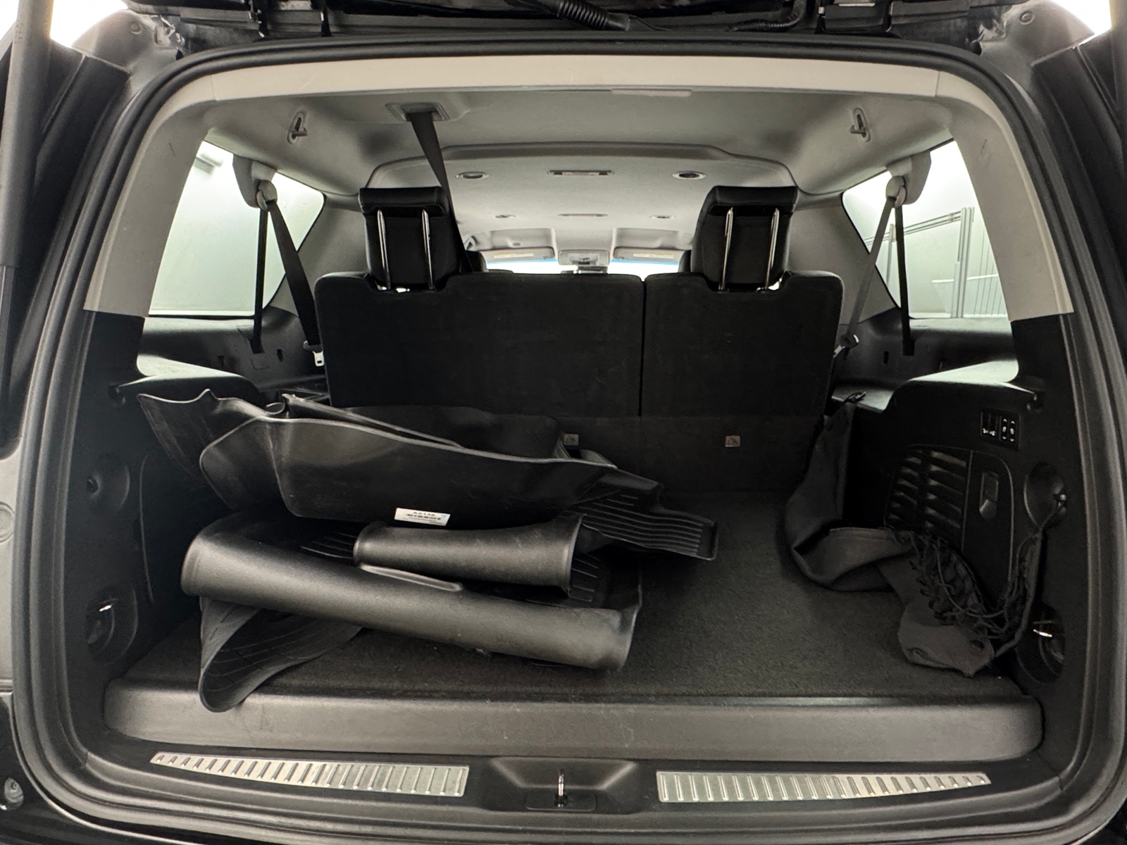 Thumbnail: 2019 GMC Yukon XL - 6