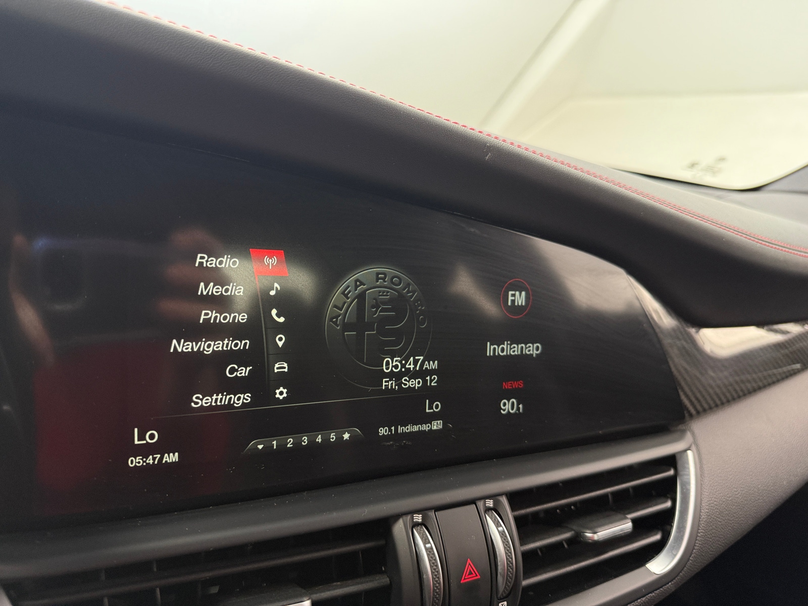 Thumbnail: 2018 Alfa Romeo Giulia - 3