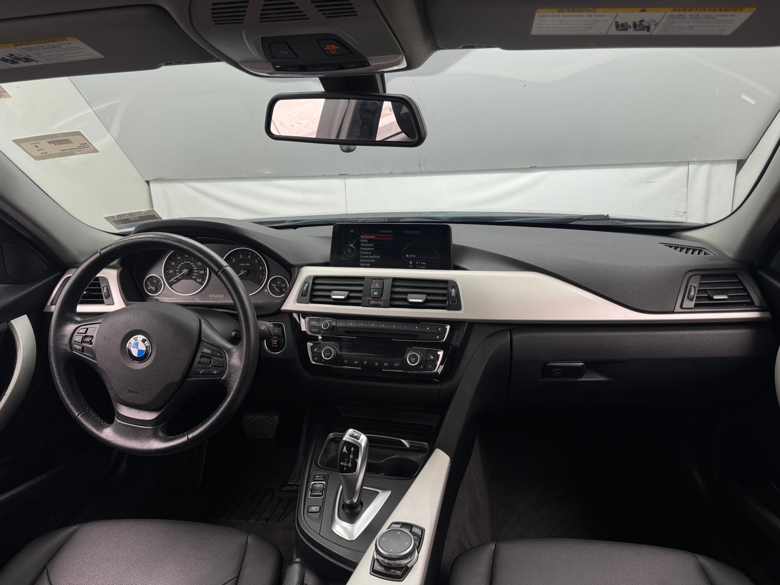 Thumbnail: 2016 BMW 3 Series - 2