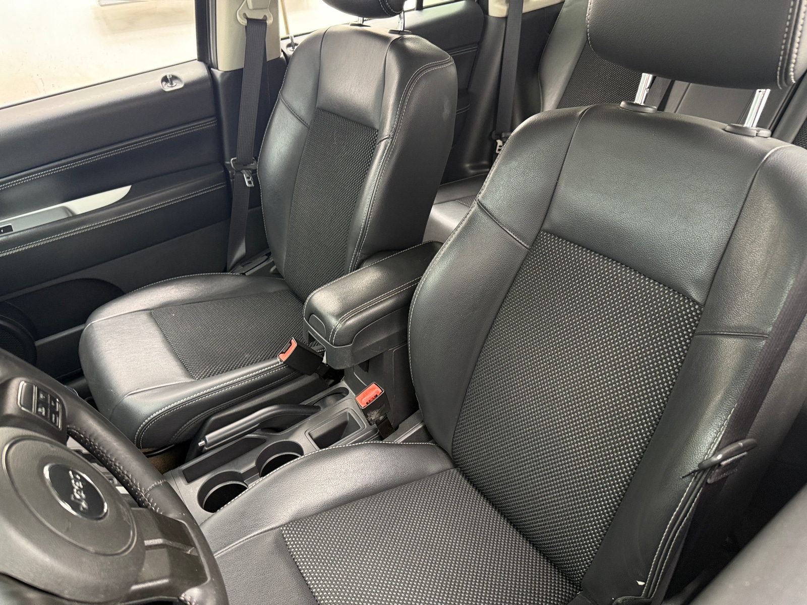 Thumbnail: 2014 Jeep Compass - 2