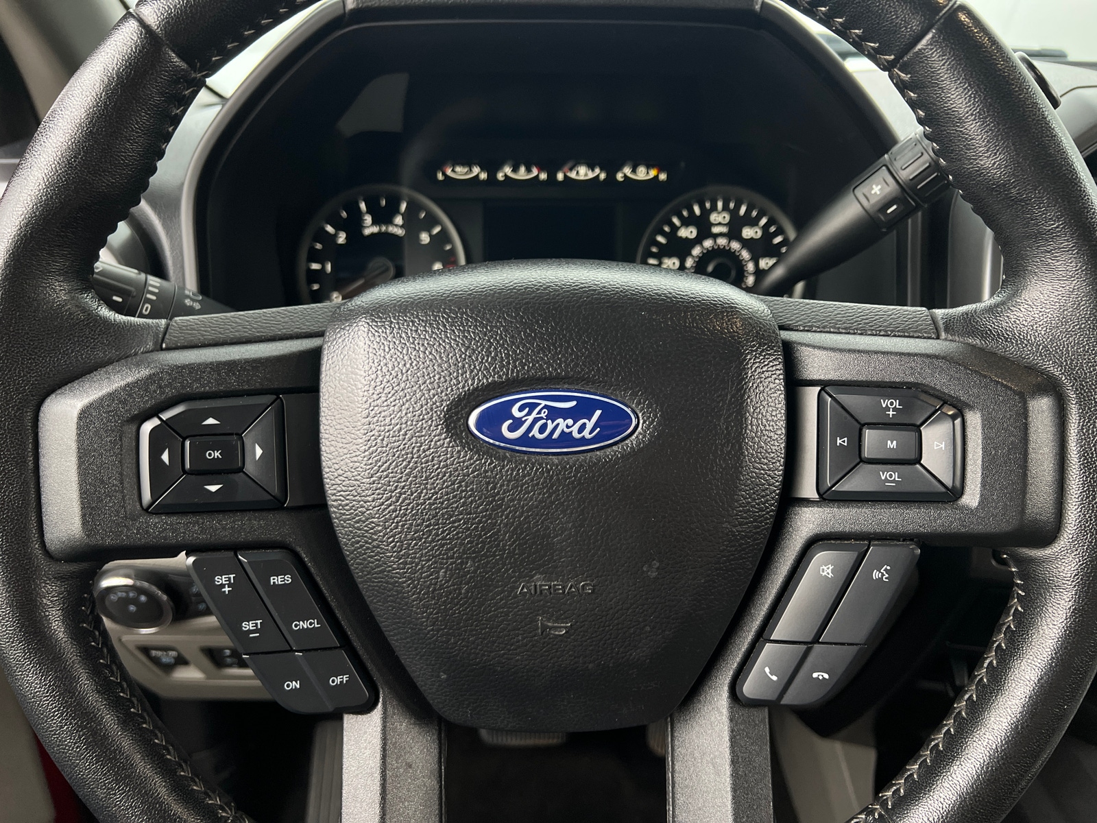Thumbnail: 2019 Ford Econoline - 5