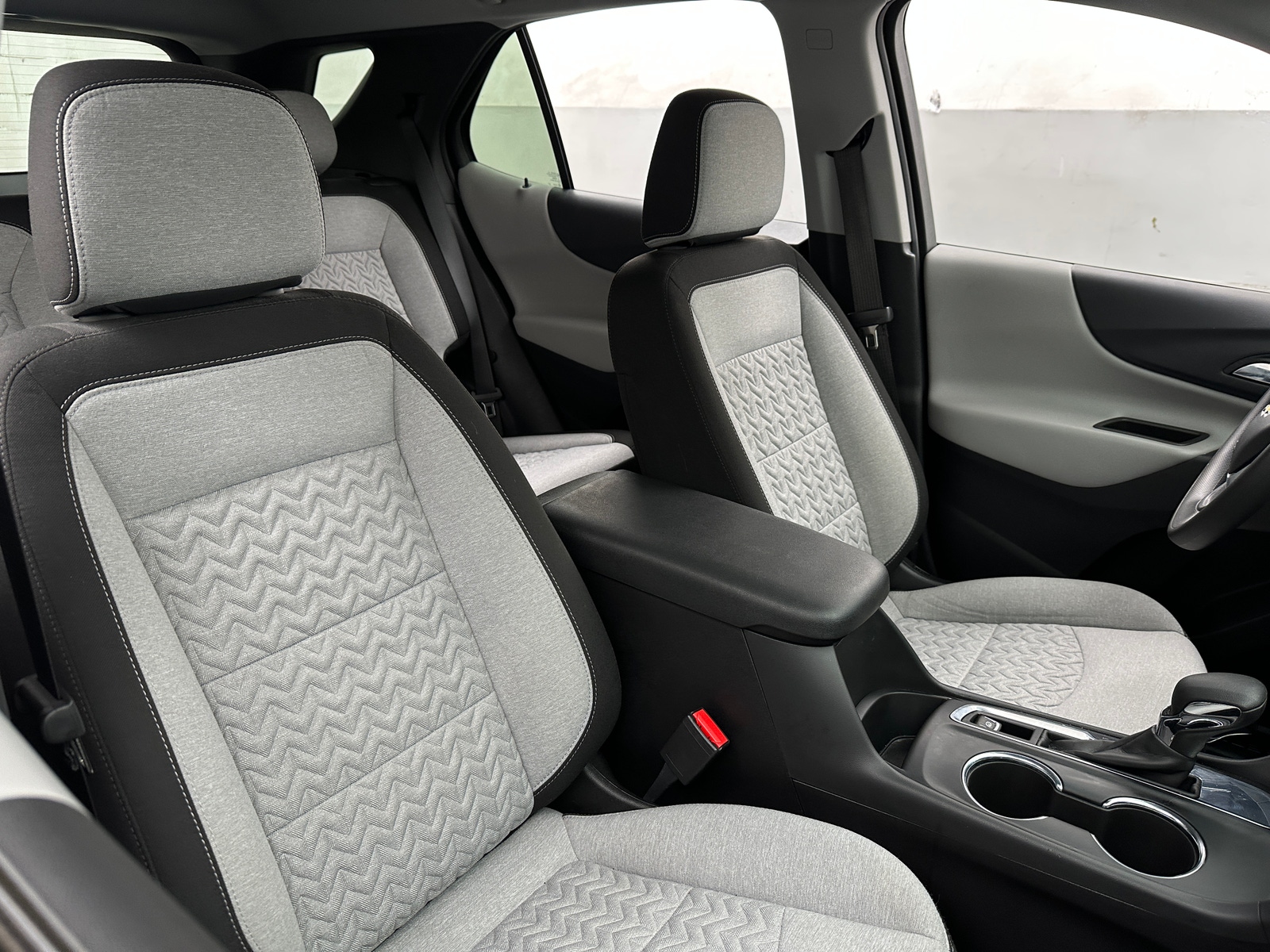 Thumbnail: 2023 Chevrolet Equinox - 2