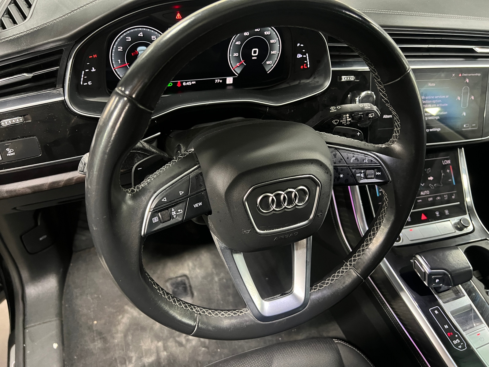 Thumbnail: 2022 Audi Q8 - 4