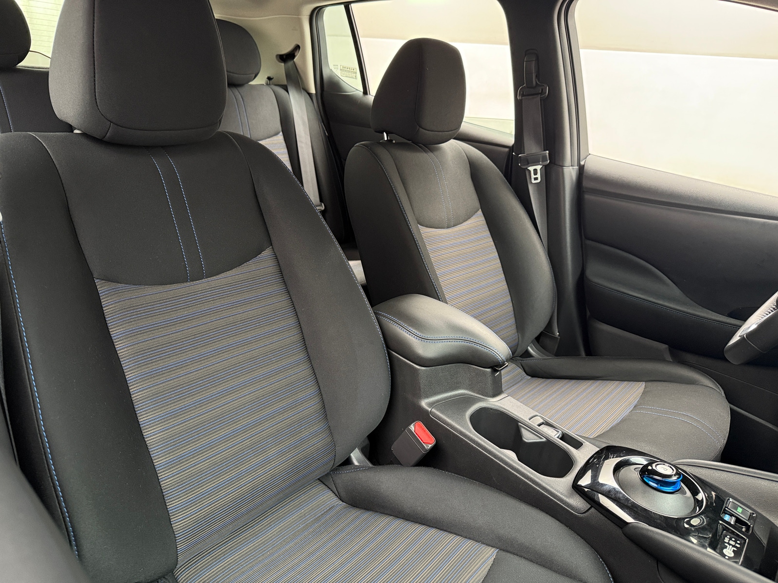 Thumbnail: 2020 Nissan Leaf - 2