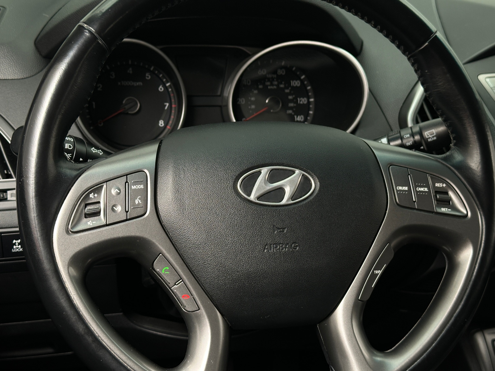 Thumbnail: 2014 Hyundai Tucson - 4