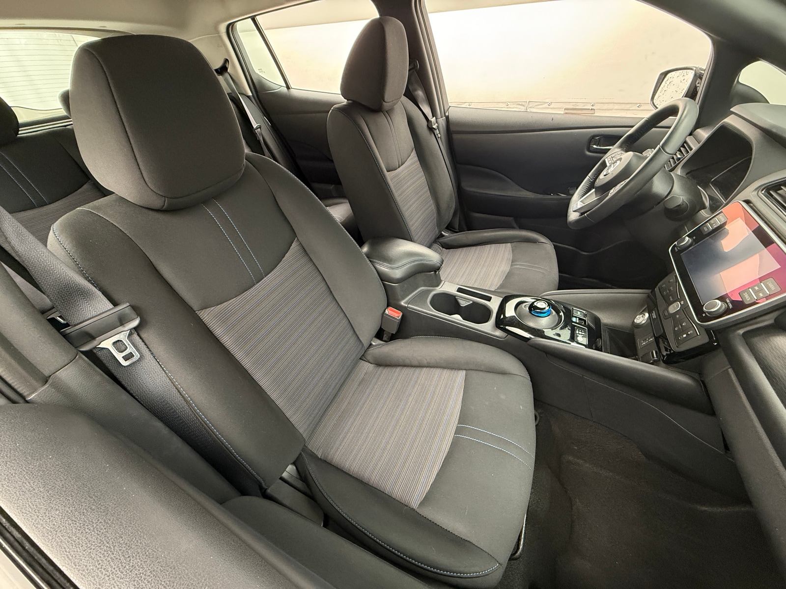 Thumbnail: 2020 Nissan Leaf - 2