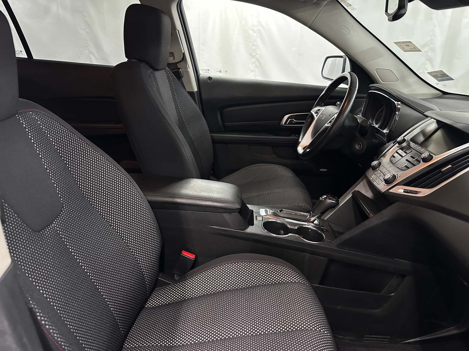 Thumbnail: 2016 GMC Terrain - 2