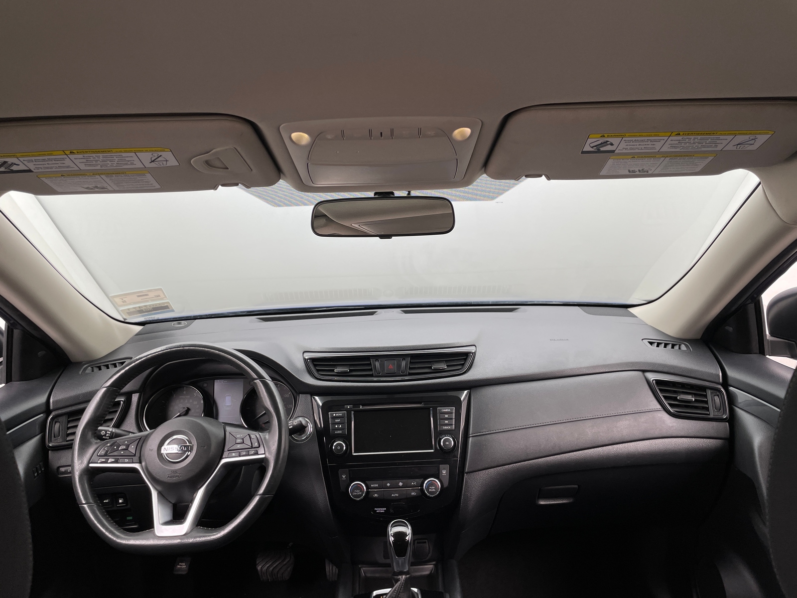 Thumbnail: 2018 Nissan Rogue - 3