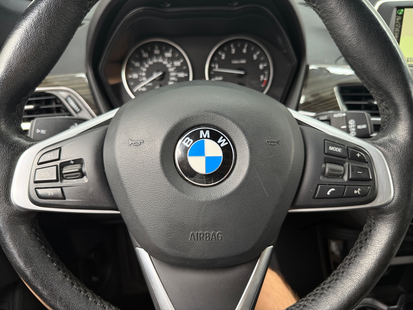 Thumbnail: 2016 BMW X1 - 4