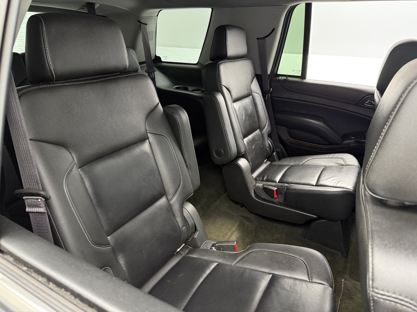Thumbnail: 2017 Chevrolet Tahoe - 5