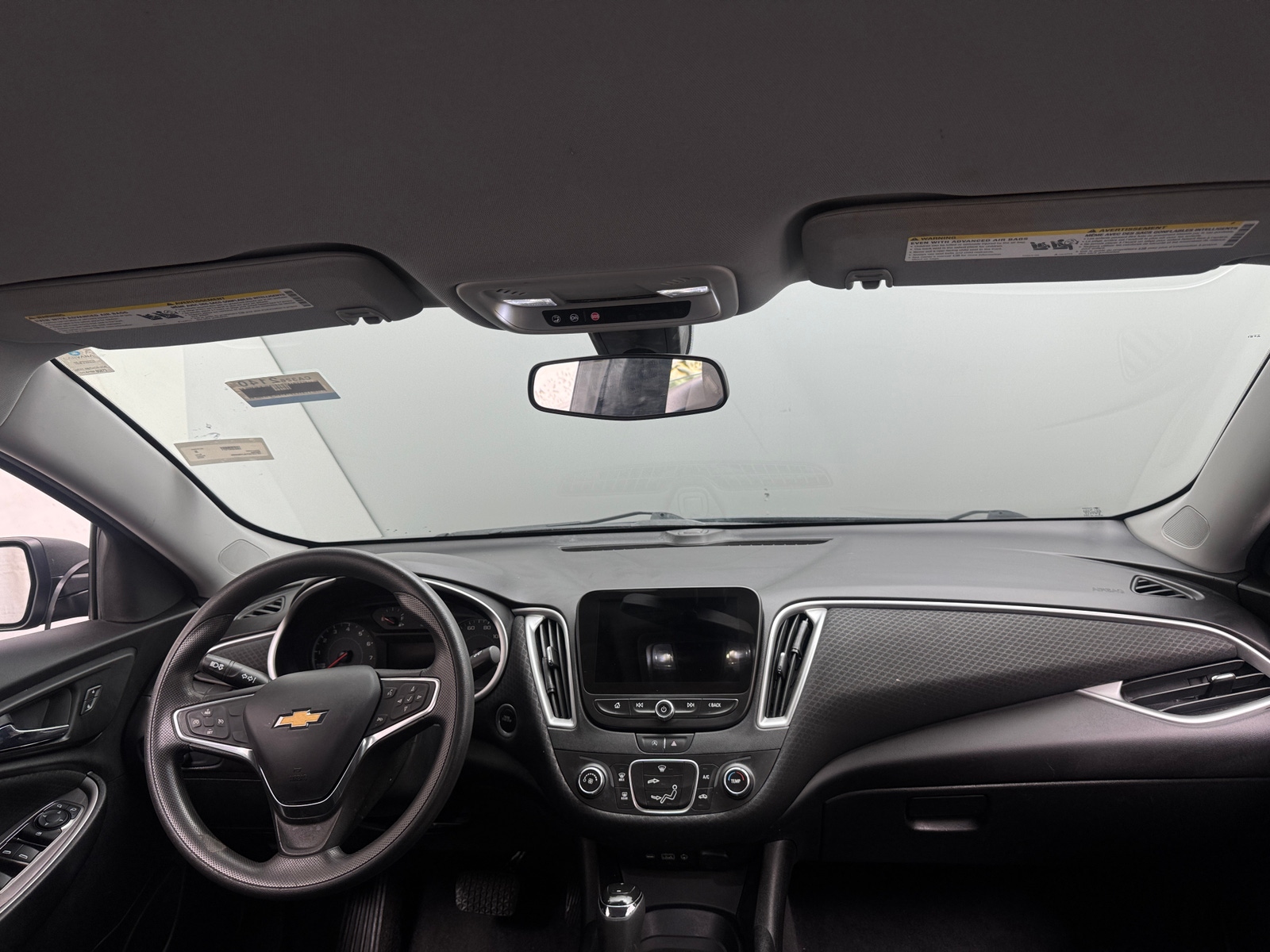 Thumbnail: 2020 Chevrolet Malibu - 3