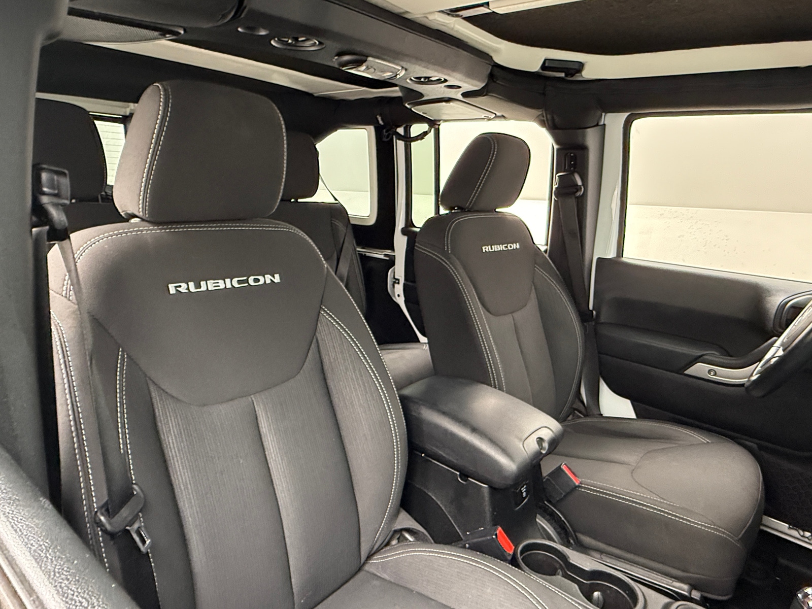 Thumbnail: 2017 Jeep Wrangler - 2