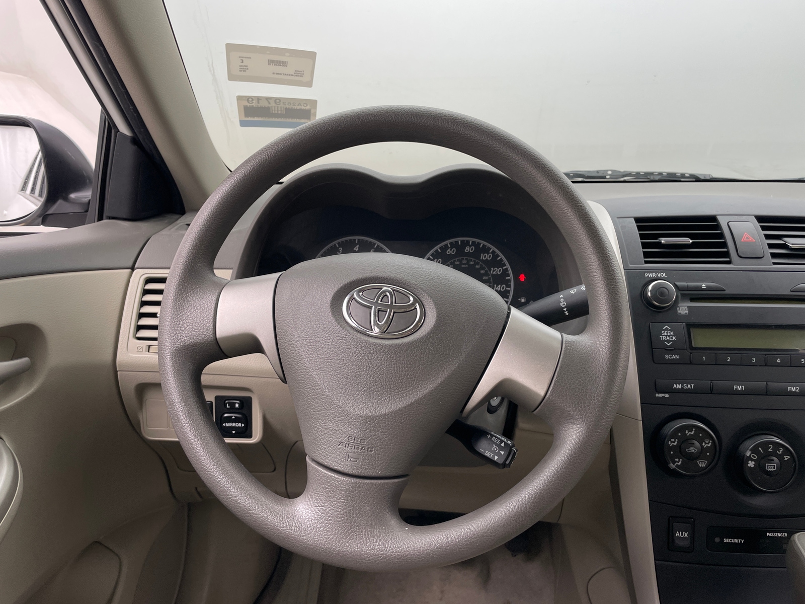 Thumbnail: 2010 Toyota Corolla - 5