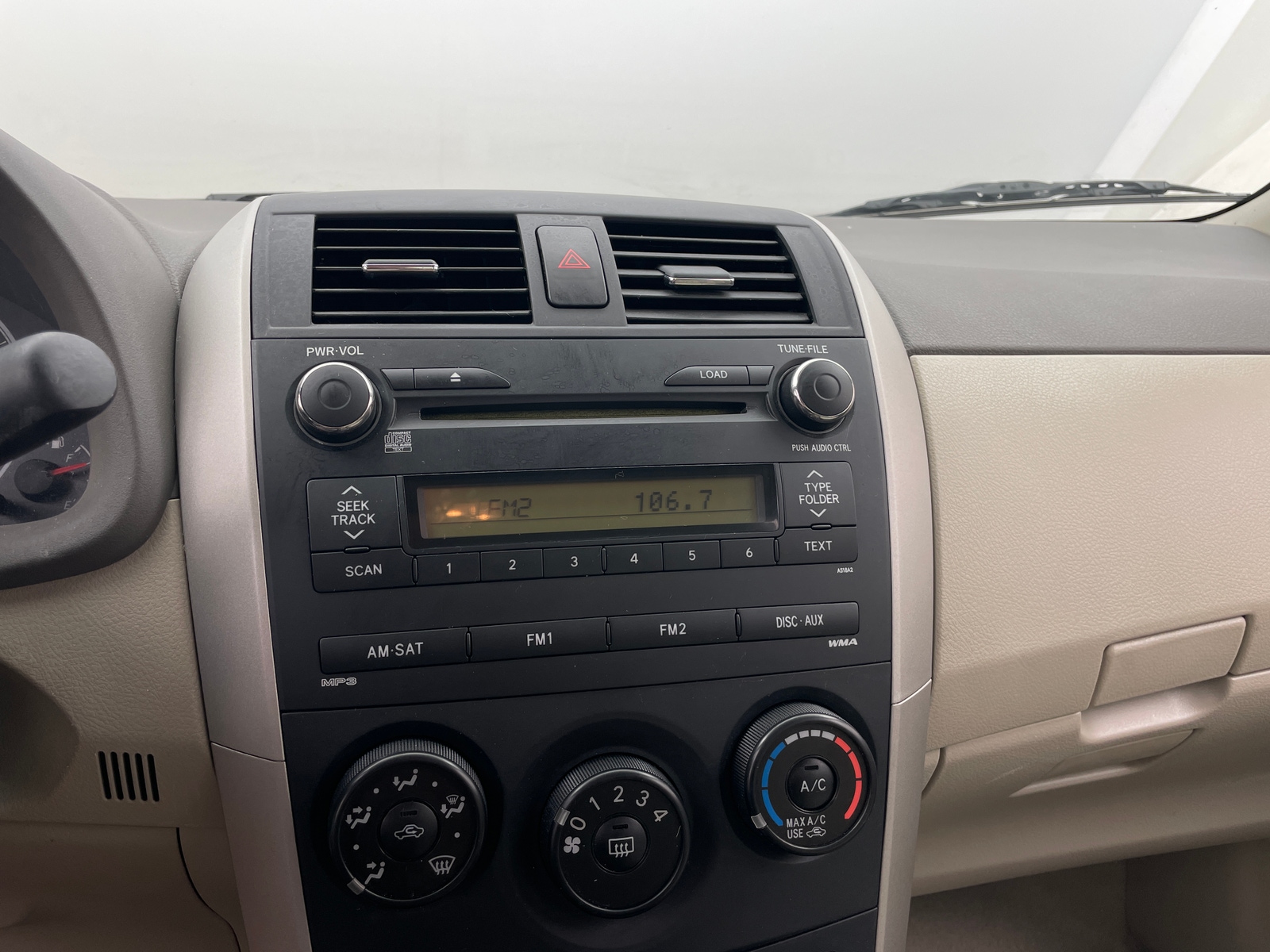 Thumbnail: 2010 Toyota Corolla - 4