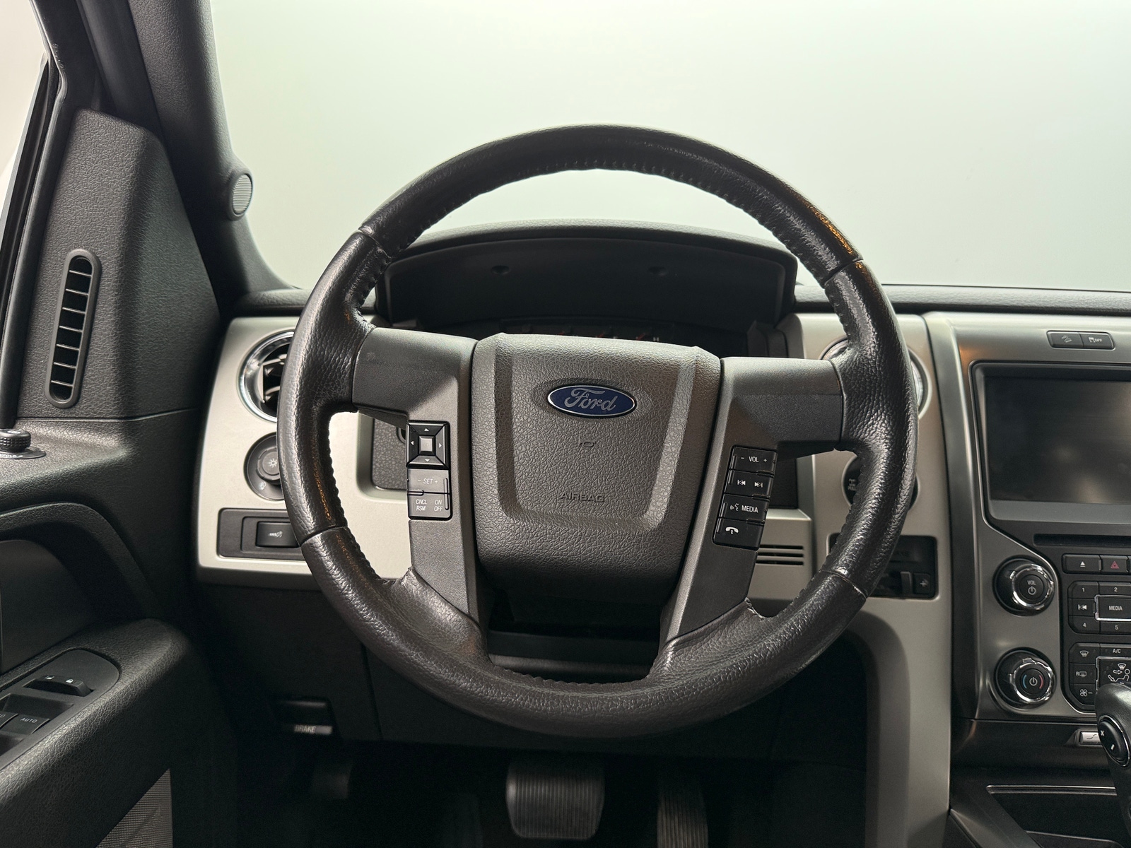 Thumbnail: 2014 Ford Econoline - 4