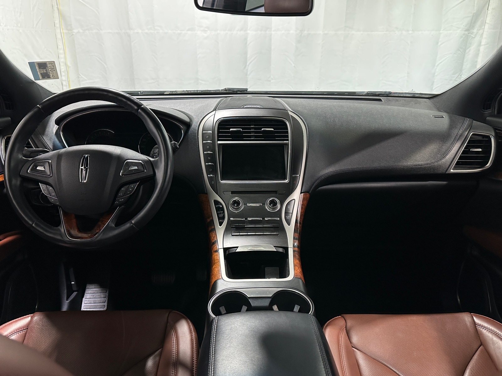 Thumbnail: 2018 Lincoln MKX - 2