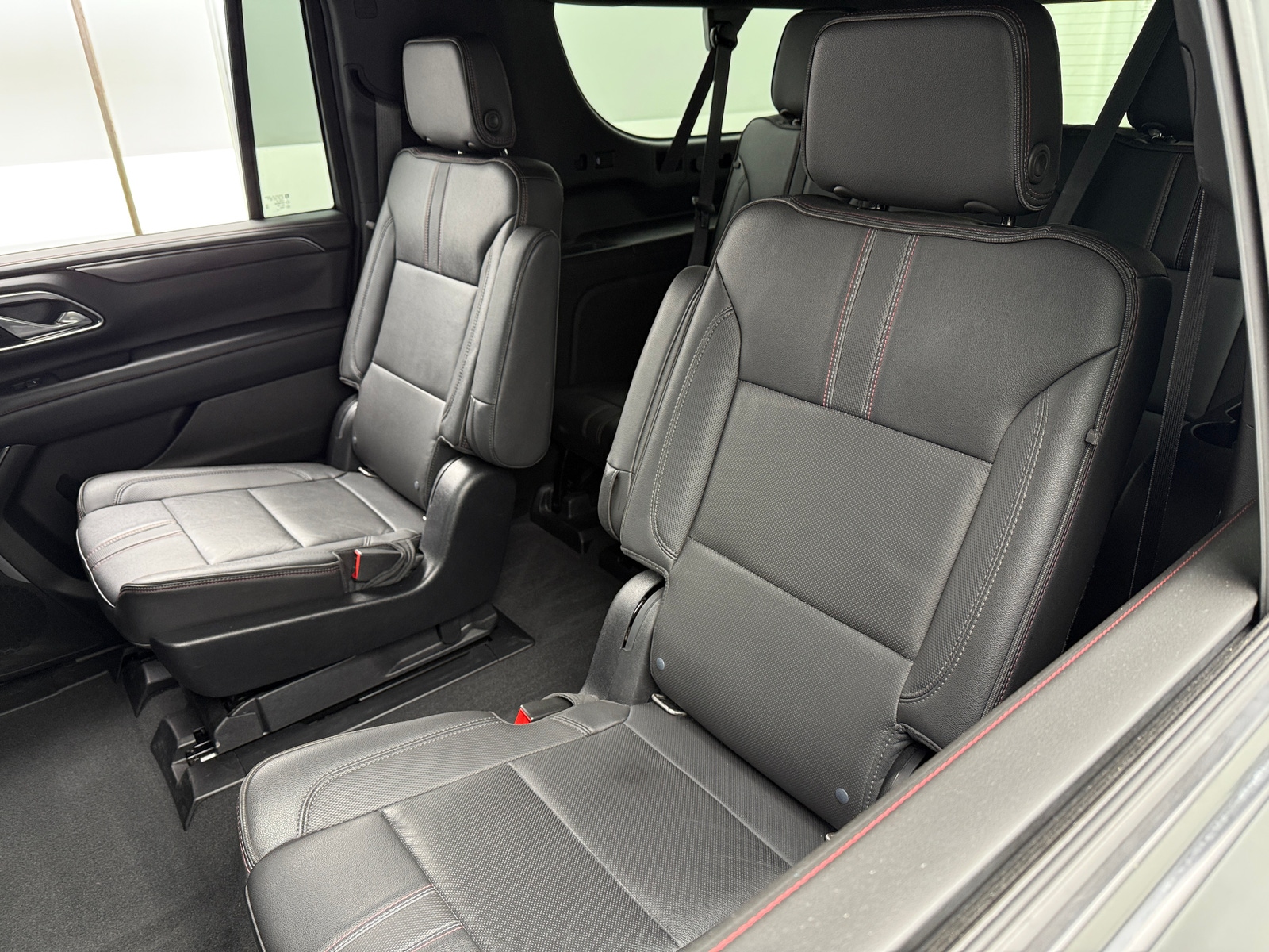 Thumbnail: 2021 Chevrolet Suburban - 5