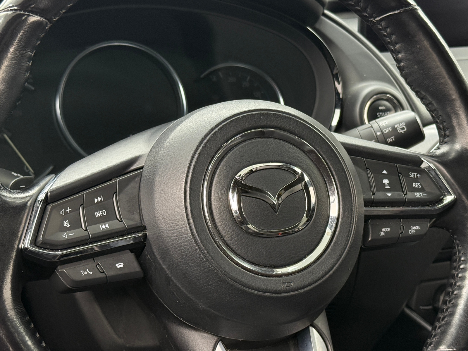 Thumbnail: 2023 Mazda CX-9 - 4