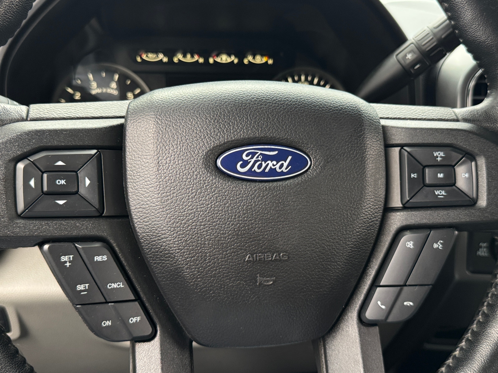 Thumbnail: 2020 Ford Econoline - 5