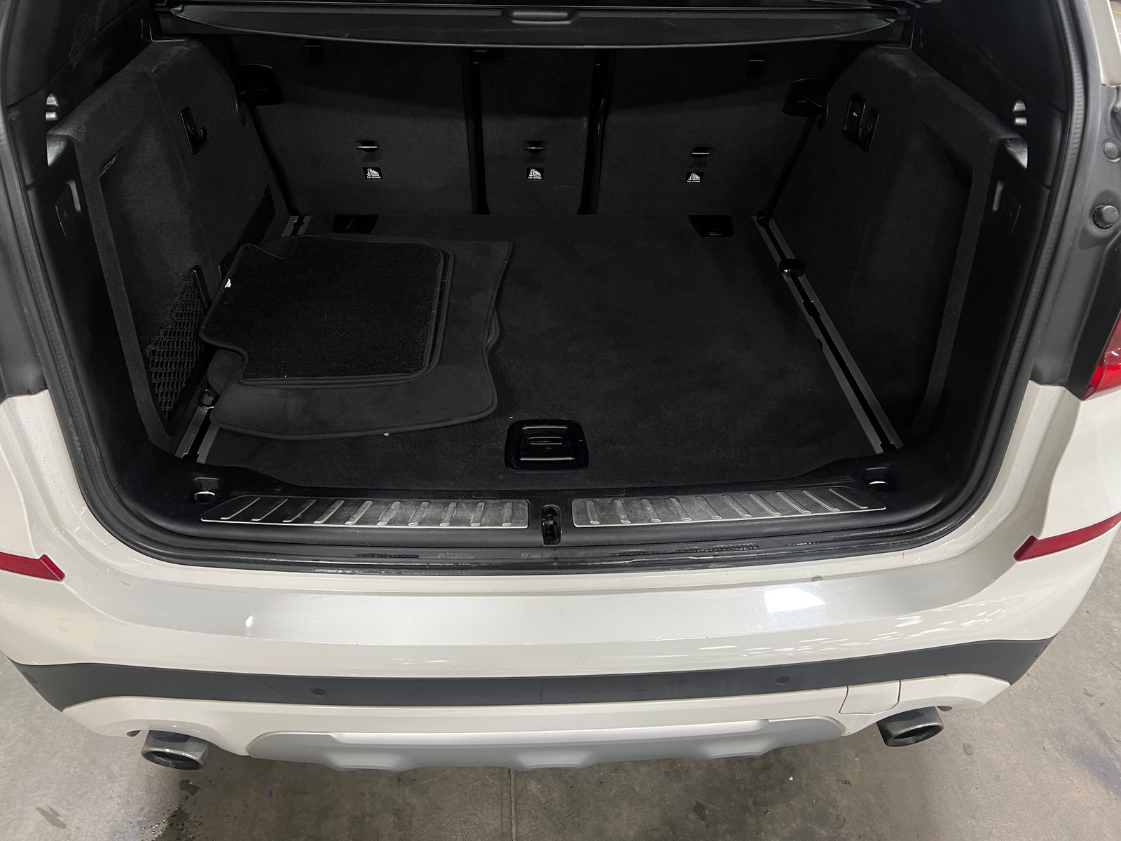 Thumbnail: 2019 BMW X3 - 6