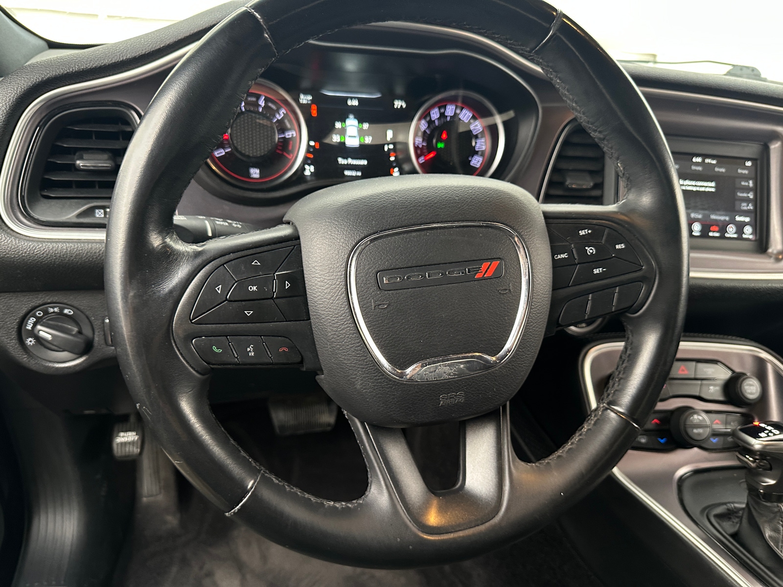 Thumbnail: 2019 Dodge Challenger - 4