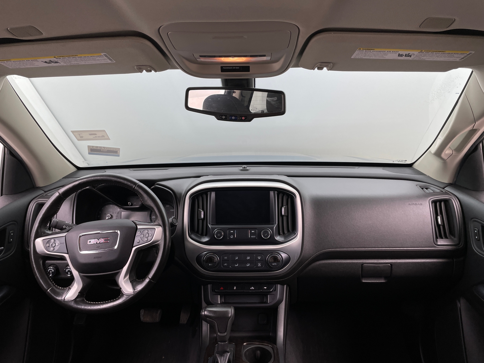 Thumbnail: 2019 GMC Canyon - 3