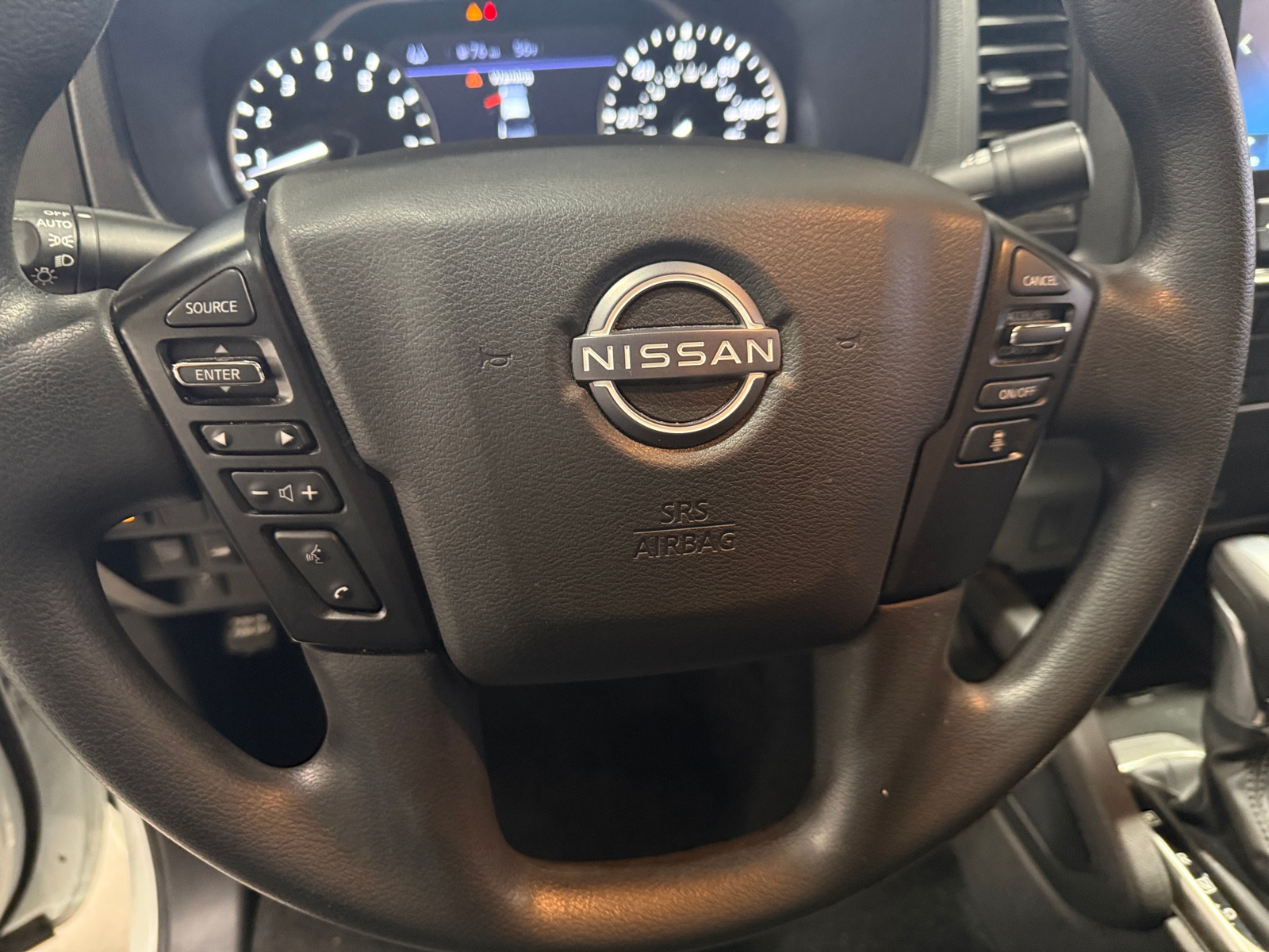 Thumbnail: 2022 Nissan Frontier - 5