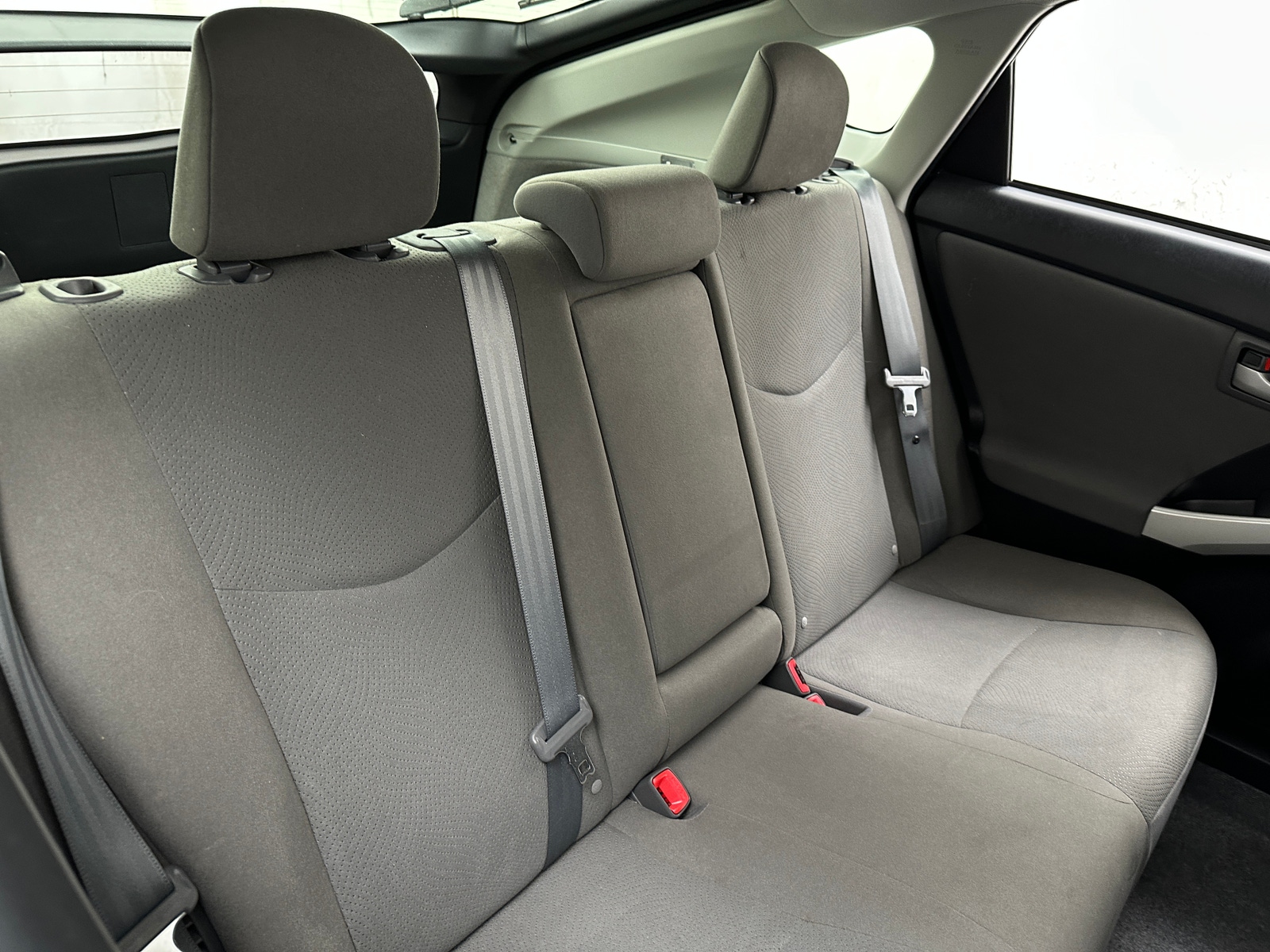 Thumbnail: 2015 Toyota Prius - 6