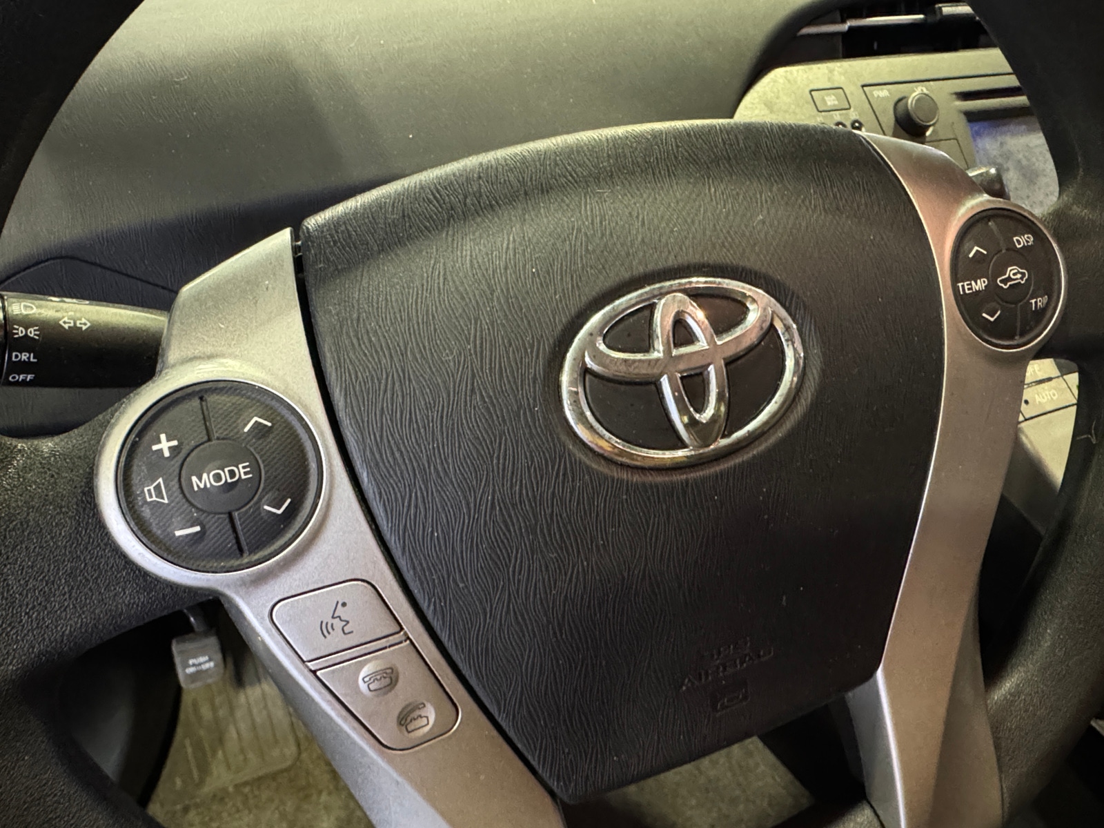 Thumbnail: 2015 Toyota Prius - 5