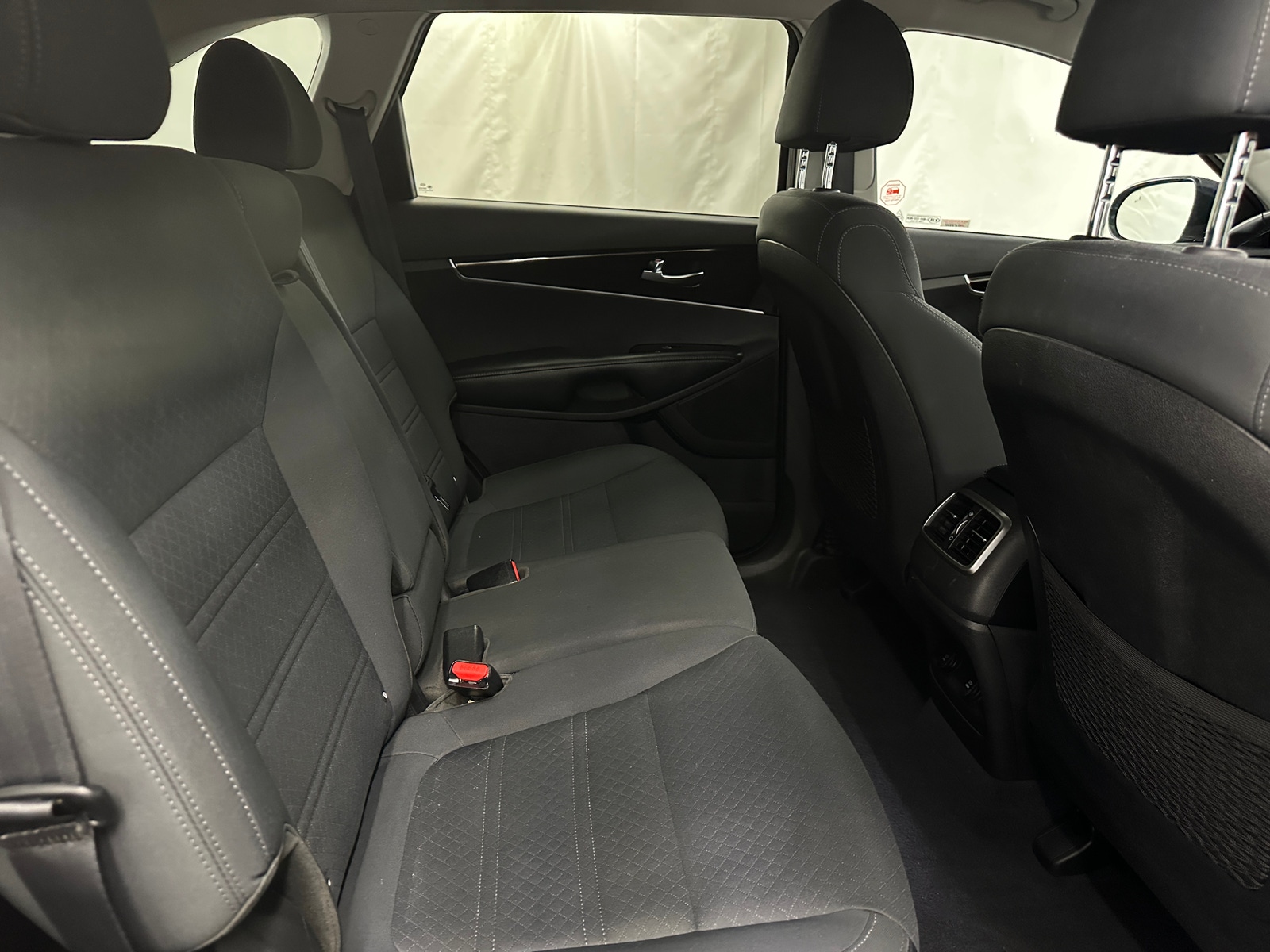 Thumbnail: 2020 Kia Sorento - 6