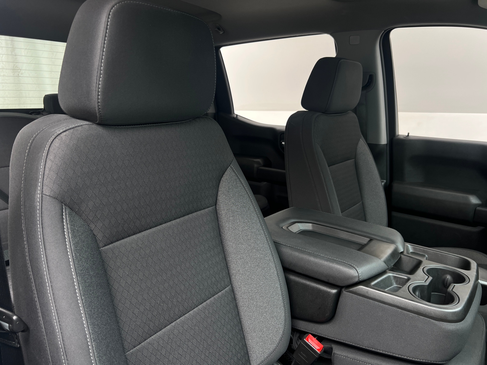 Thumbnail: 2022 Chevrolet Silverado 1500 - 2
