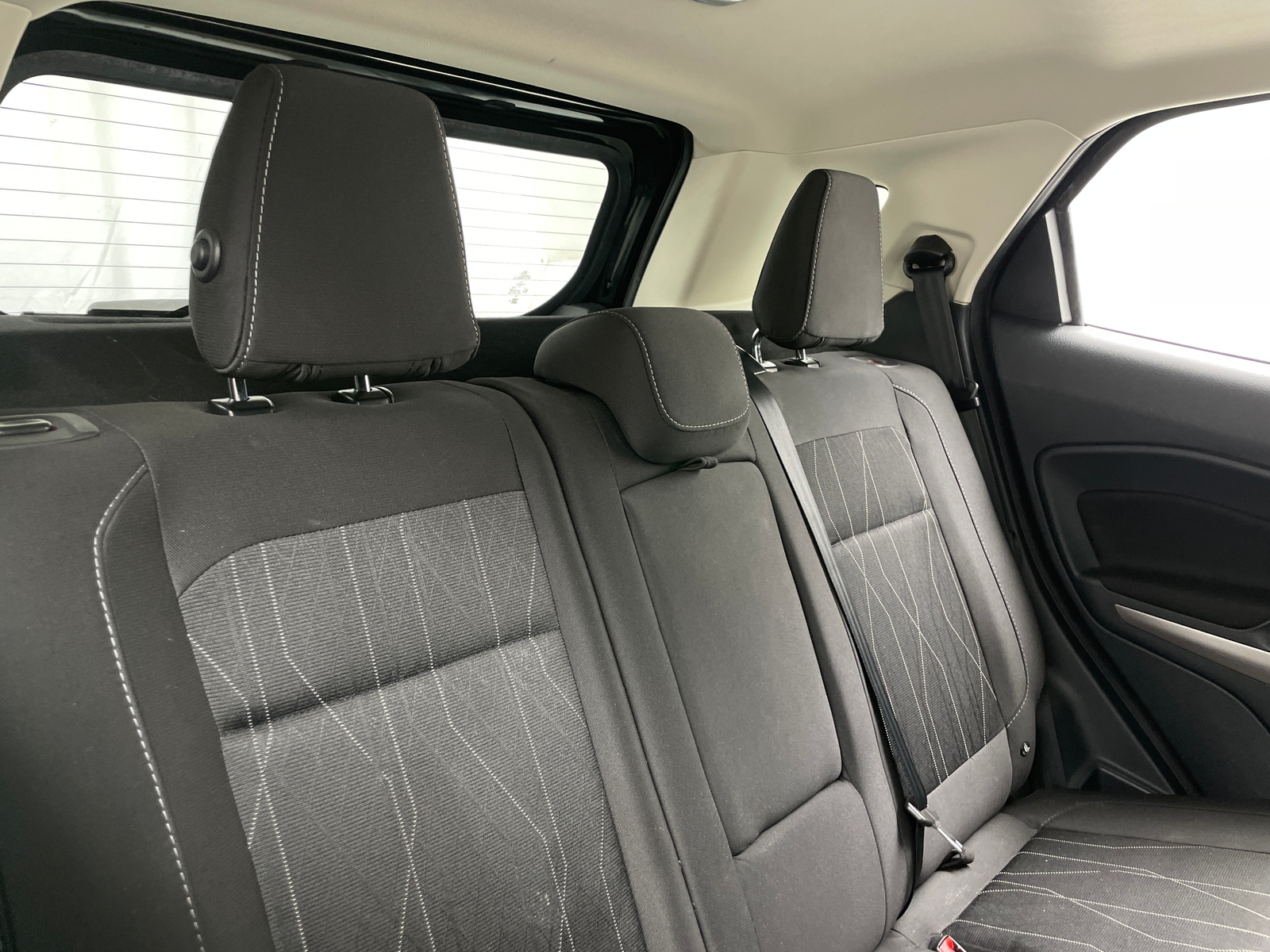 Thumbnail: 2019 Ford EcoSport - 6