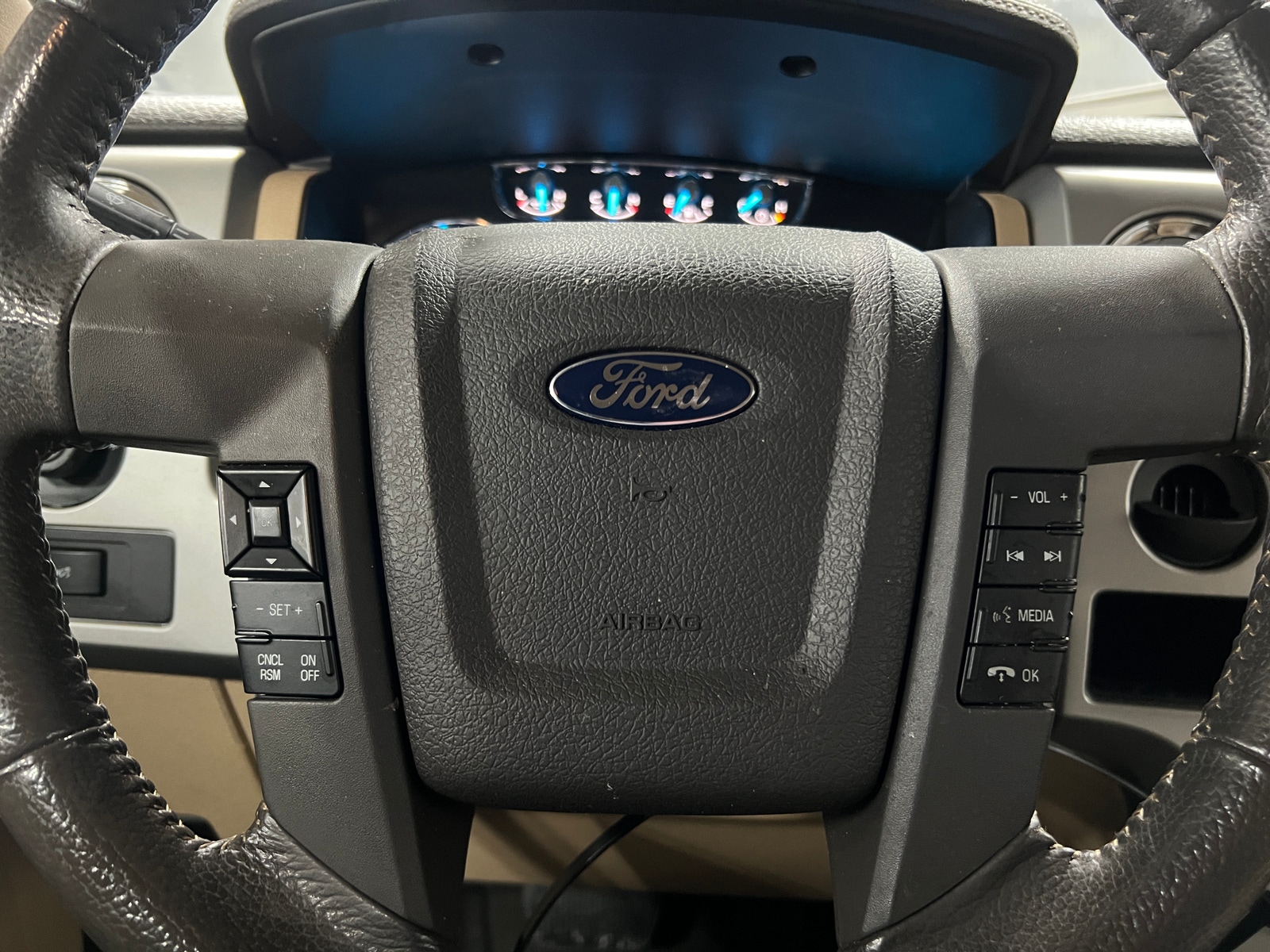 Thumbnail: 2011 Ford Econoline - 5