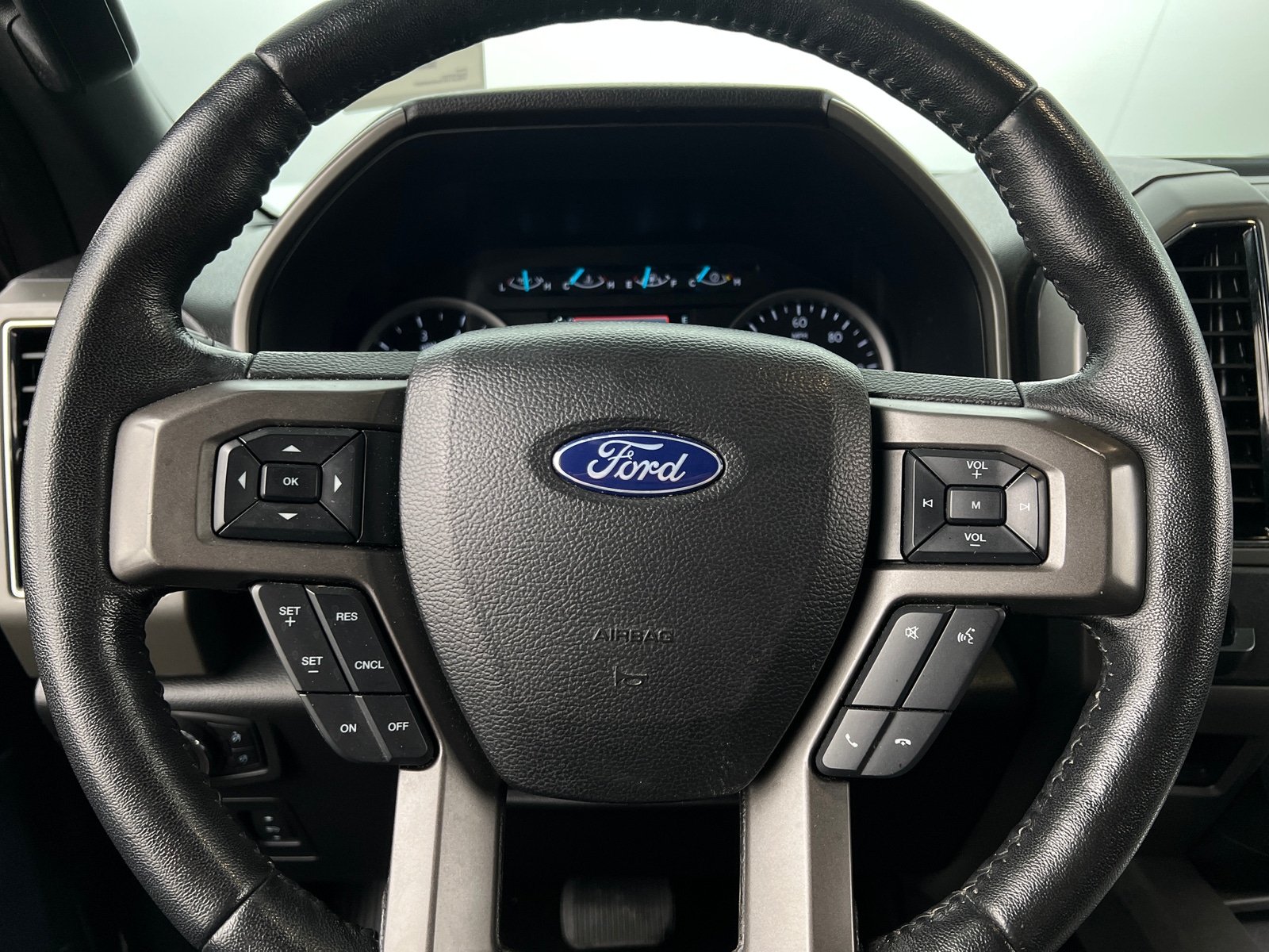 Thumbnail: 2018 Ford Expedition - 5