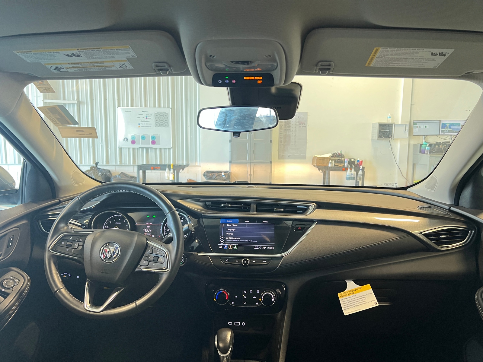 Thumbnail: 2022 Buick Encore GX - 3