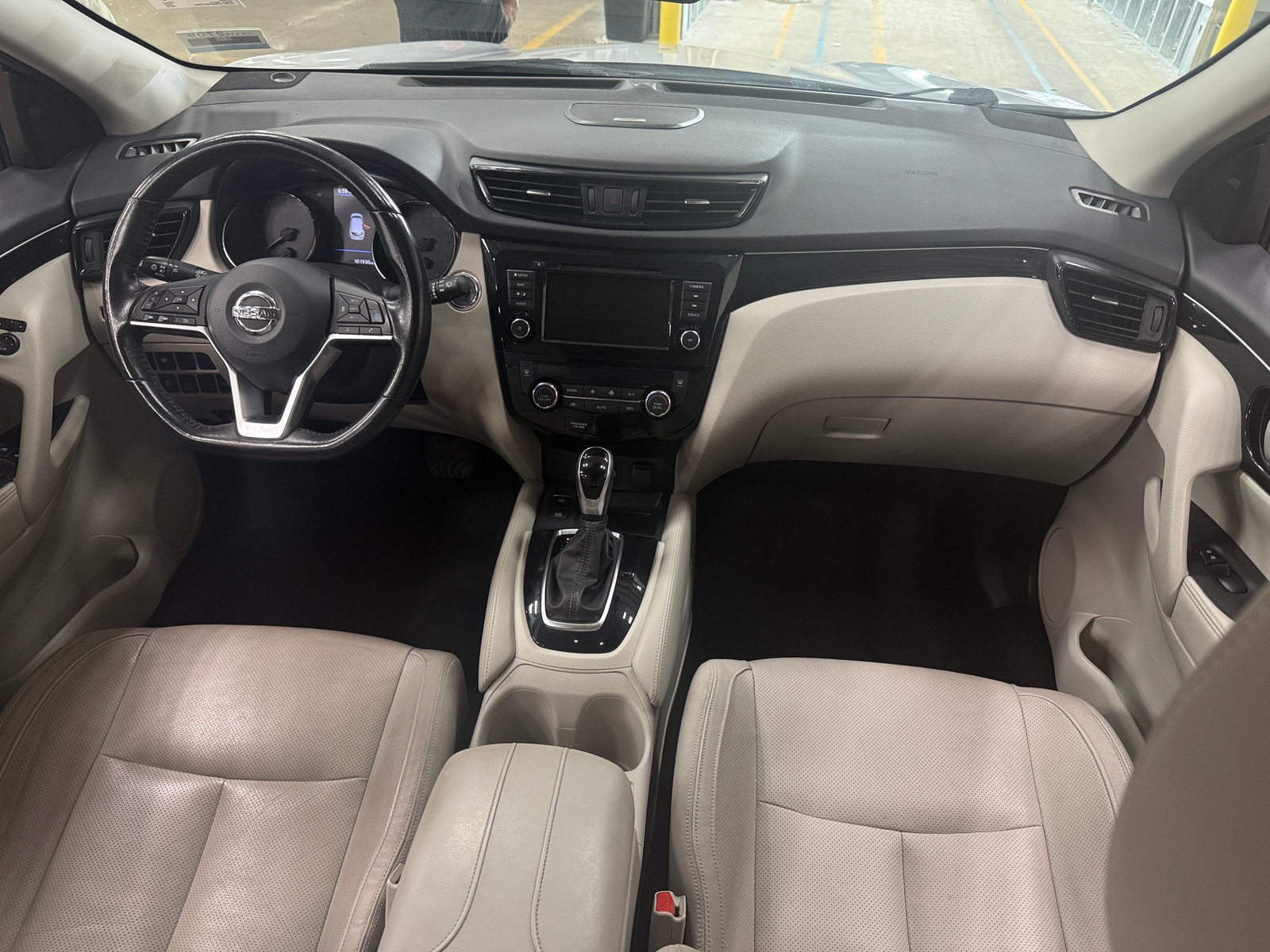 Thumbnail: 2019 Nissan Rogue Sport - 2
