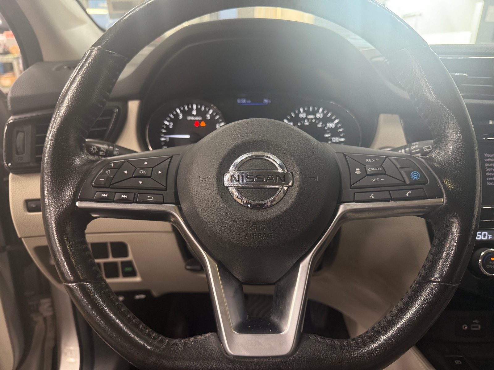 Thumbnail: 2019 Nissan Rogue Sport - 4