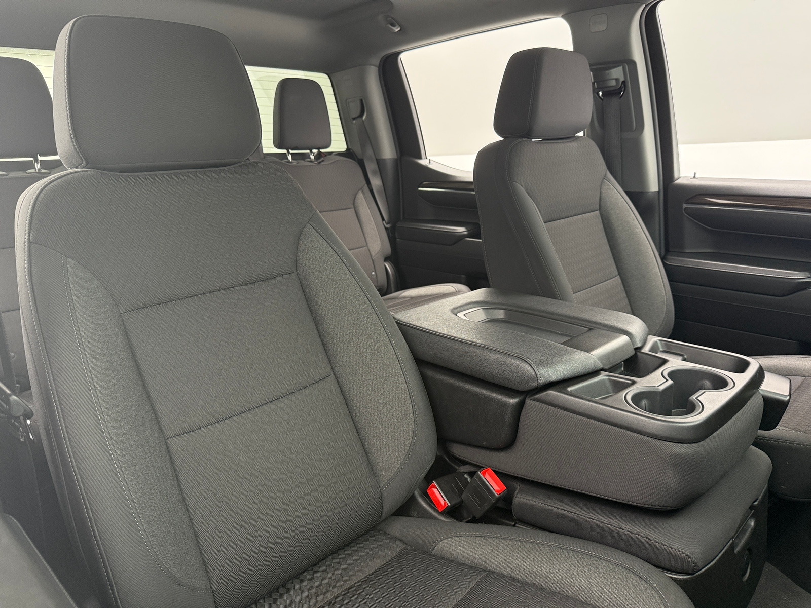 Thumbnail: 2024 Chevrolet Silverado 1500 - 2