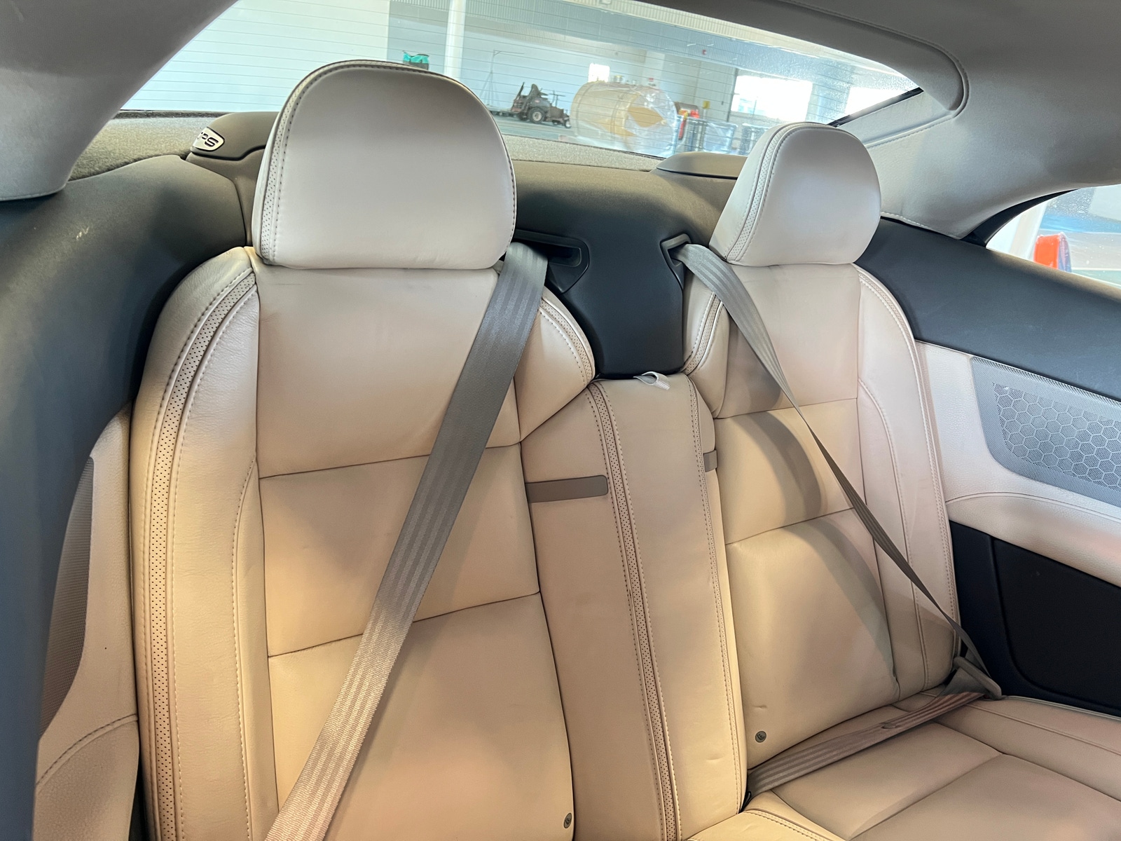 Thumbnail: 2013 Volvo C70 - 5