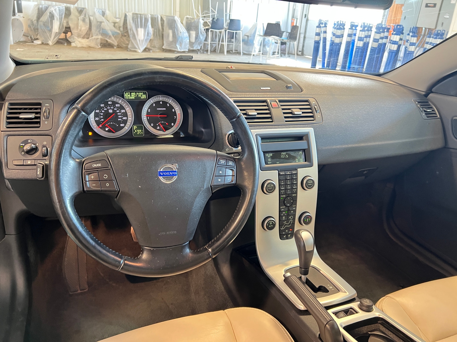 Thumbnail: 2013 Volvo C70 - 2