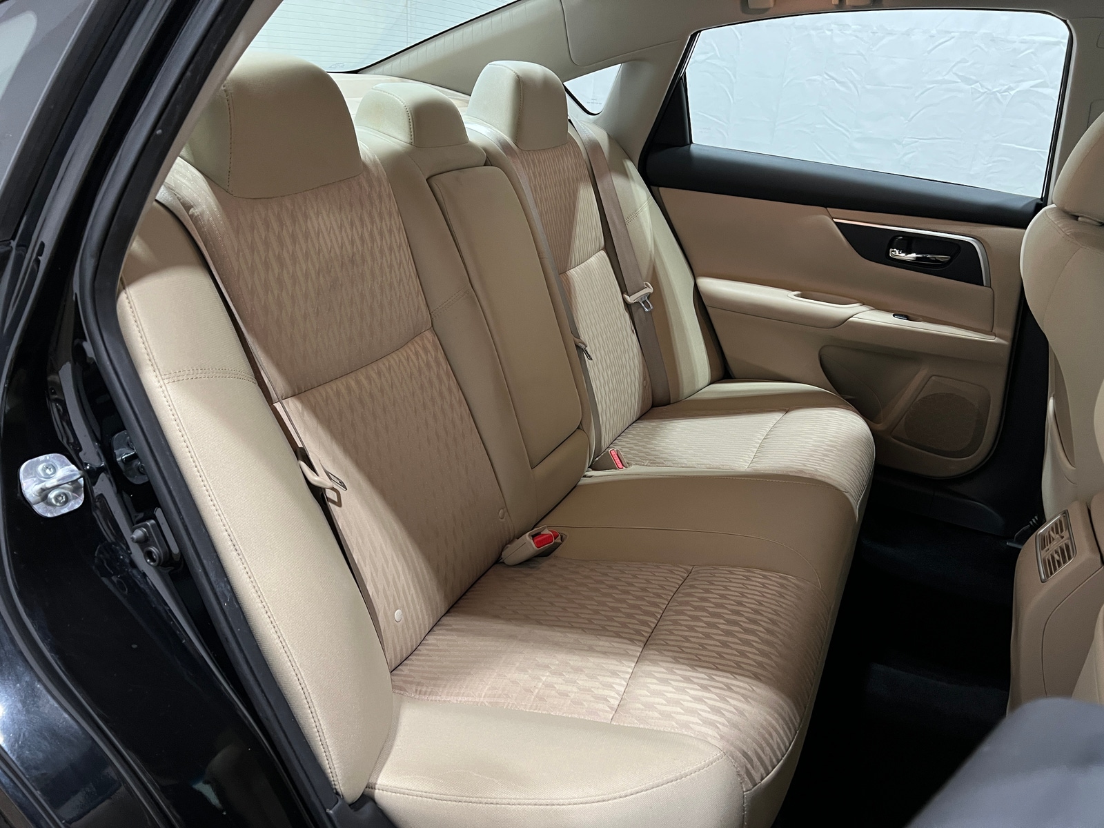 Thumbnail: 2016 Nissan Altima - 6