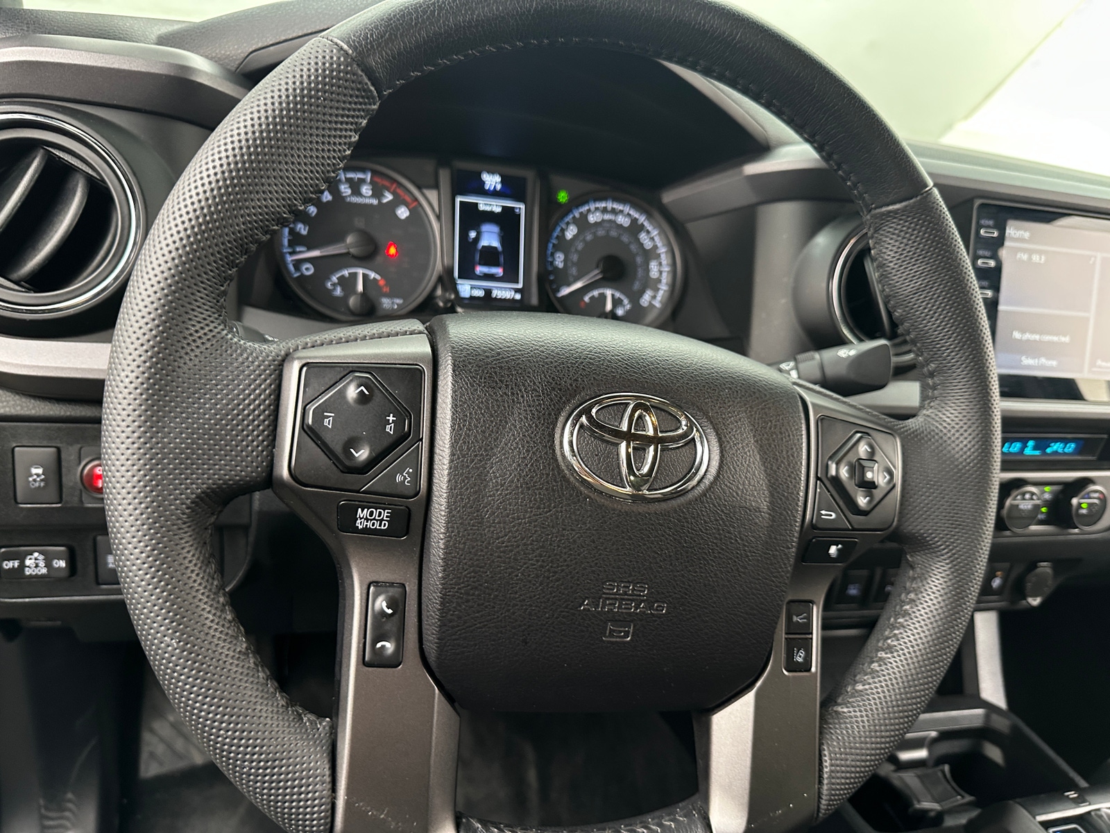 Thumbnail: 2021 Toyota Tacoma - 5