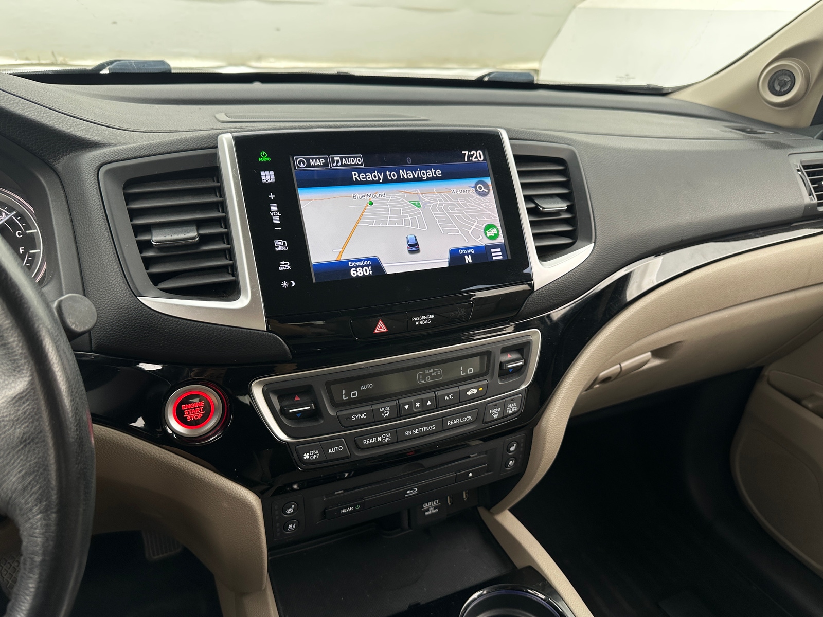 Thumbnail: 2016 Honda Pilot - 3