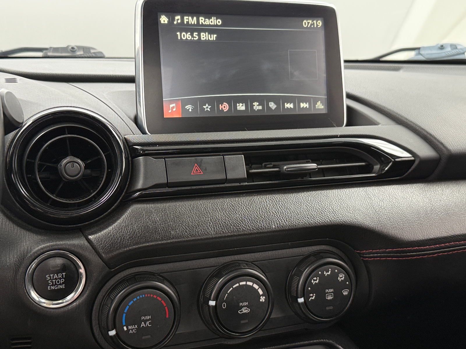 Thumbnail: 2016 Mazda MX-5 Miata - 4