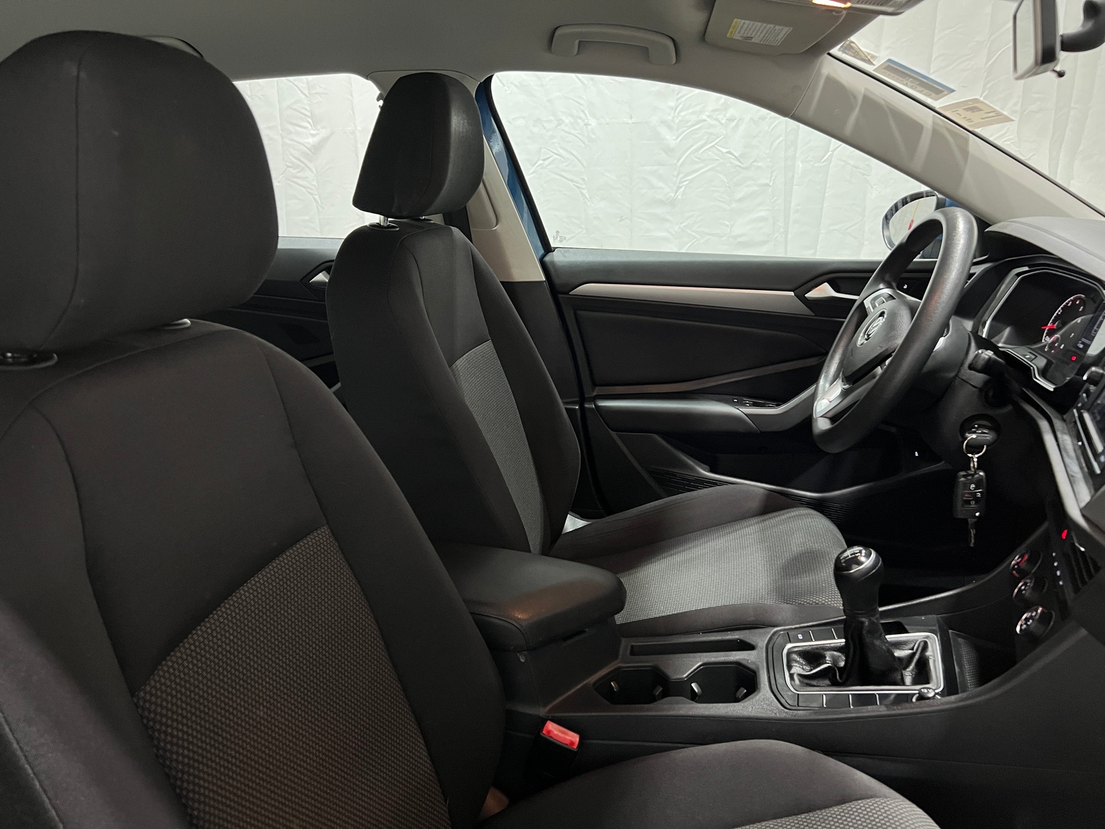 Thumbnail: 2019 Volkswagen Jetta - 2