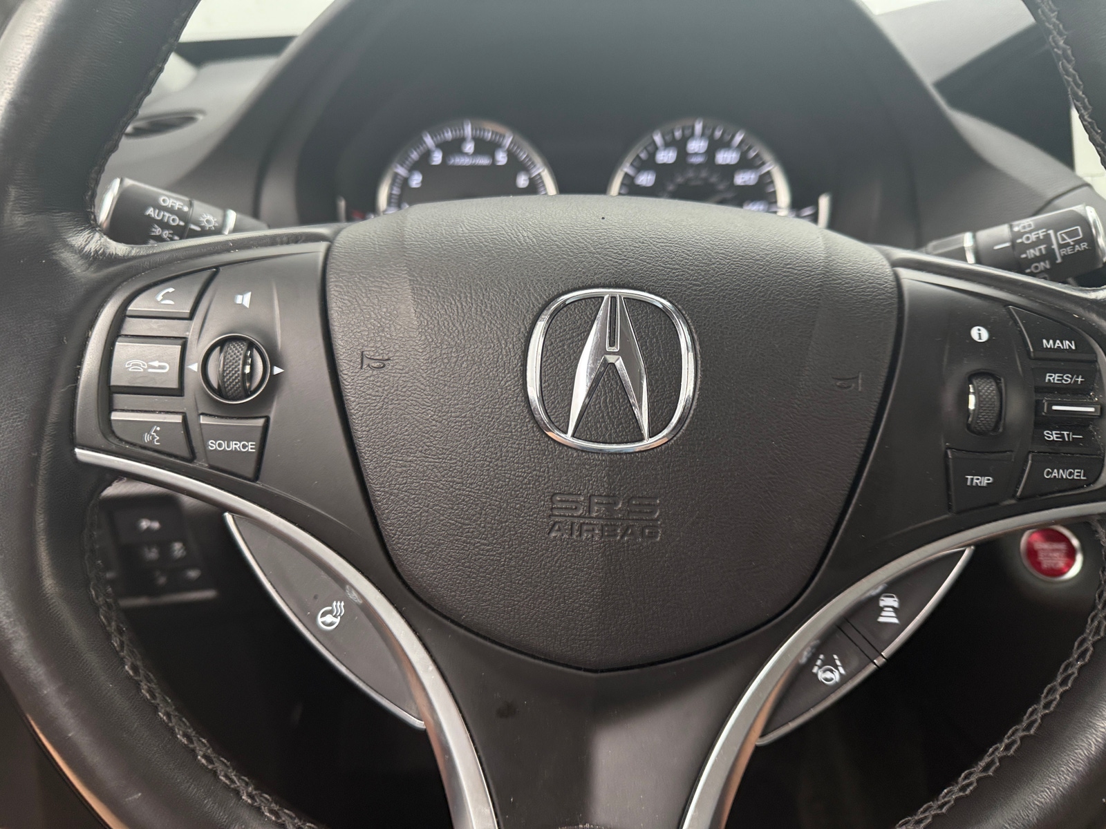 Thumbnail: 2017 Acura MDX - 4