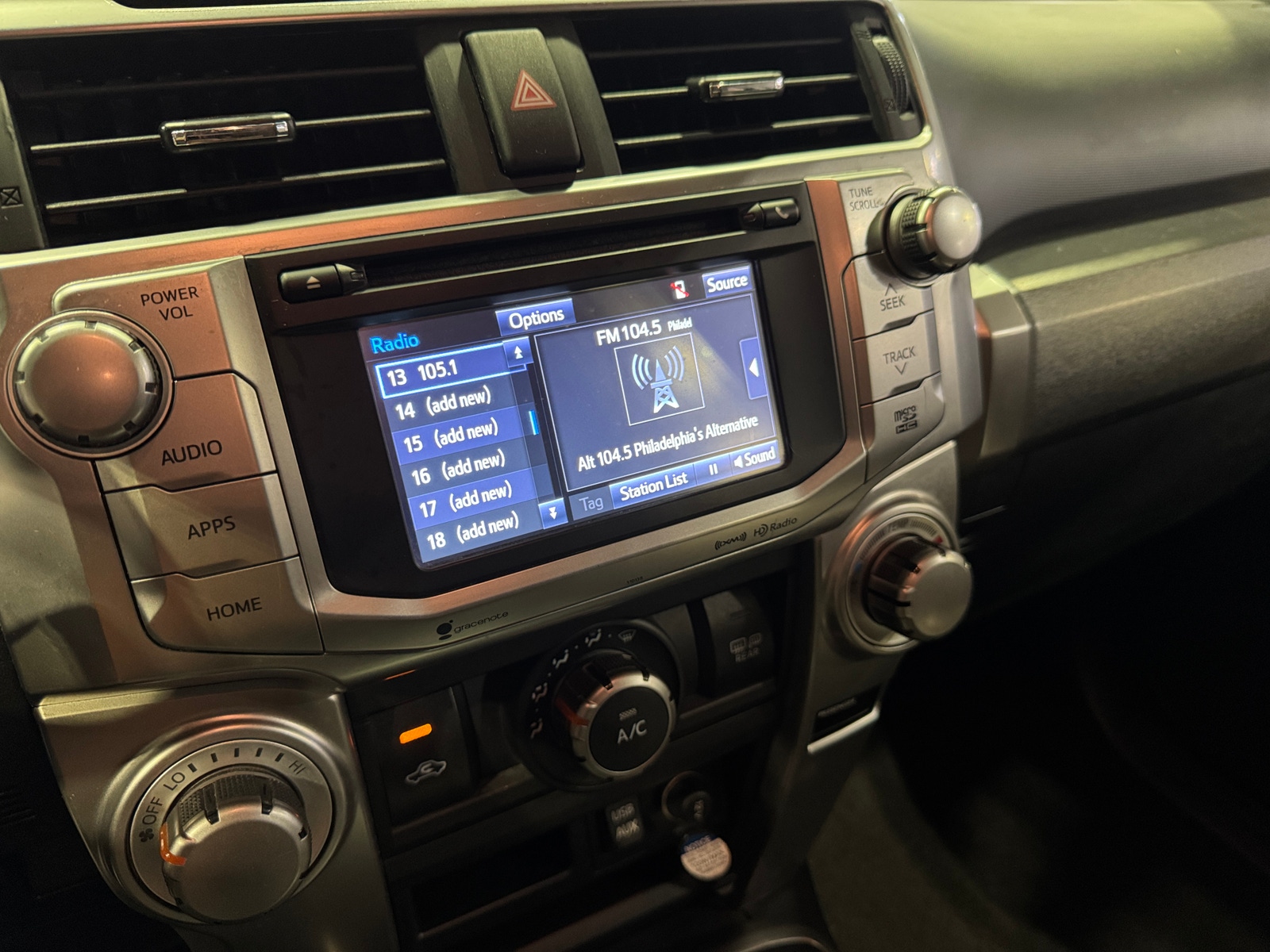 Thumbnail: 2017 Toyota 4Runner - 4