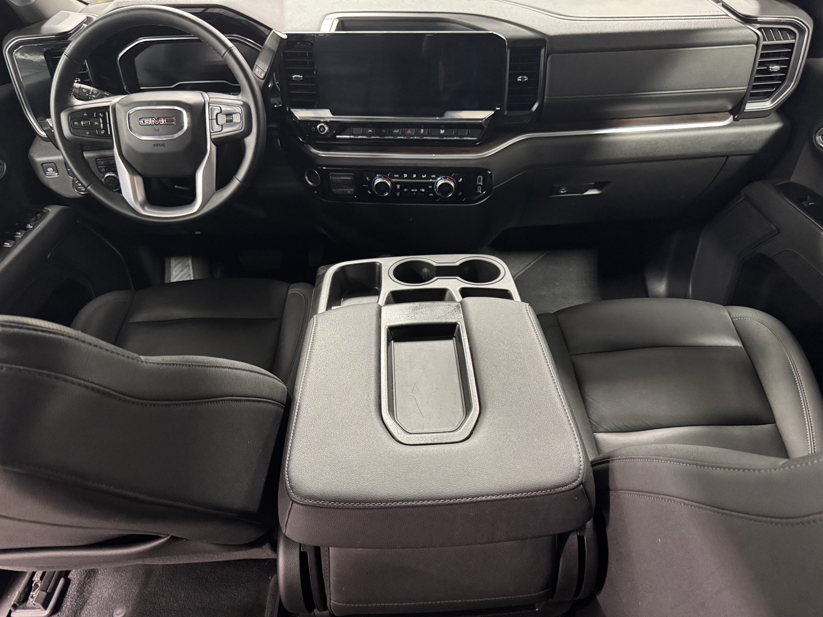 Thumbnail: 2025 GMC Sierra 1500 - 2